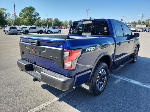 2024 Nissan Titan PRO-4X