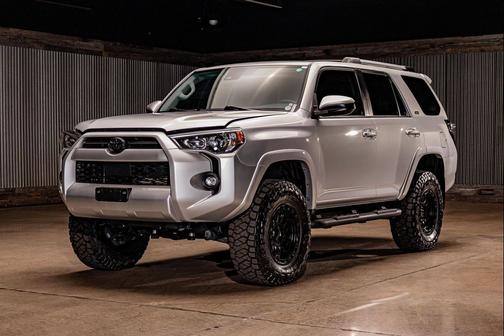 Classic Silver Metallic 2023 Toyota 4Runner SR5