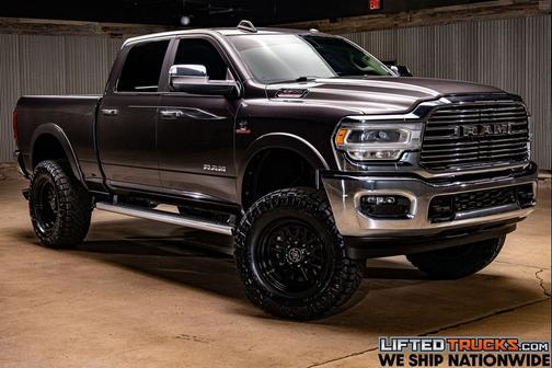 2022 RAM 2500 Laramie Crew Cab 4x4 6'4' Box