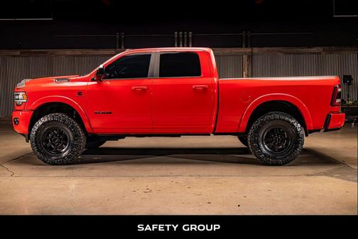 2020 RAM 3500 Laramie Crew Cab 4x4 6'4' Box