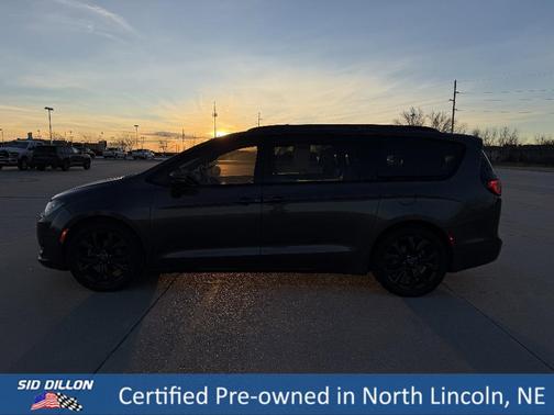 2018 Chrysler Pacifica Limited