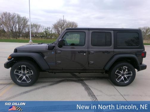 2025 Jeep Wrangler 4xe Sport
