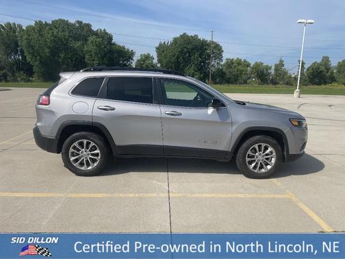 2022 Jeep Cherokee Latitude Lux