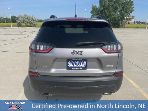 2022 Jeep Cherokee Latitude Lux