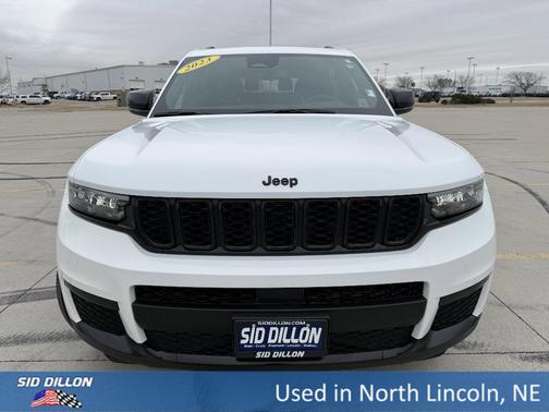 2023 Jeep Grand Cherokee L Laredo