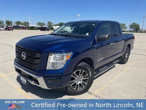 2021 Nissan Titan SV