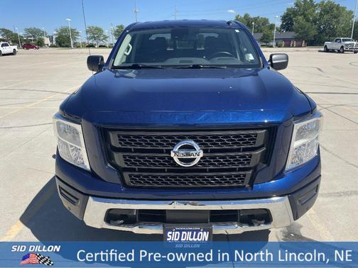 2021 Nissan Titan SV