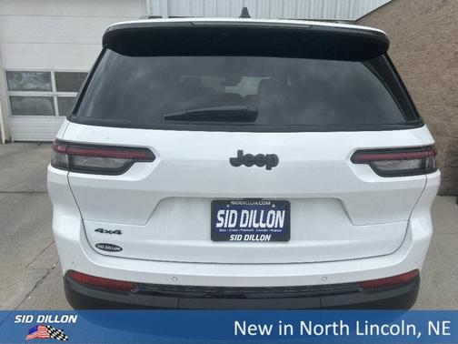 2025 Jeep Grand Cherokee L Laredo