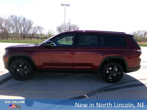2025 Jeep Grand Cherokee L Laredo