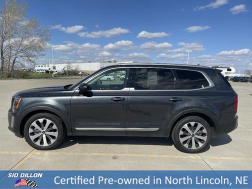 2022 Kia Telluride S