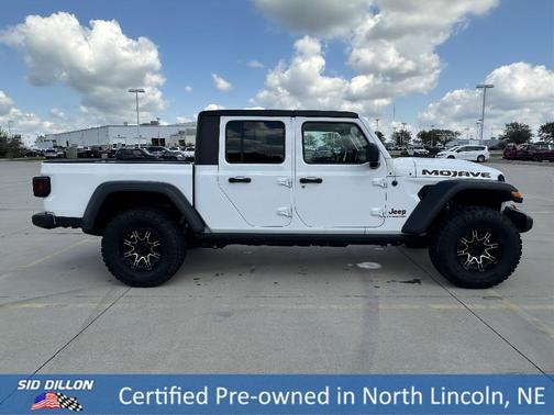 2022 Jeep Gladiator Mojave
