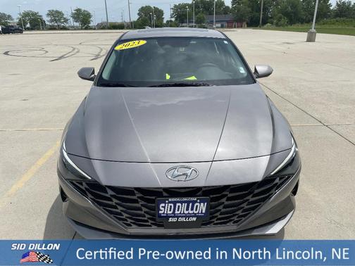 2023 Hyundai ELANTRA Limited