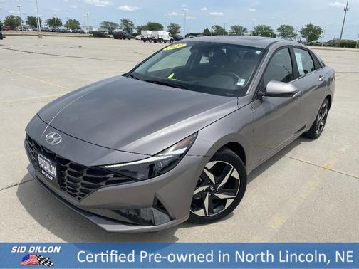 2023 Hyundai ELANTRA Limited
