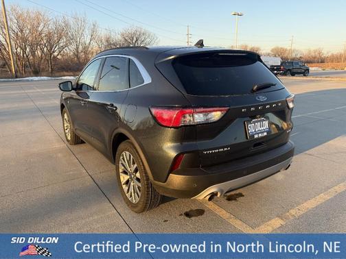 2022 Ford Escape Titanium