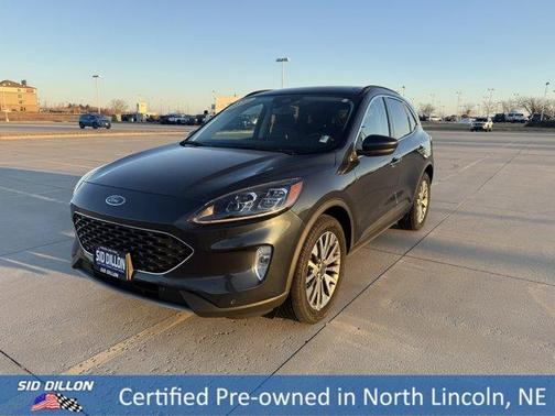 2022 Ford Escape Titanium