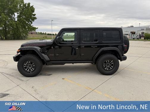 Black Clearcoat 2026 Jeep Wrangler Rubicon