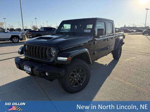 Black Clearcoat 2026 Jeep Gladiator Sport