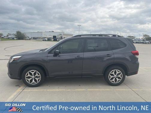 2024 Subaru Forester Premium