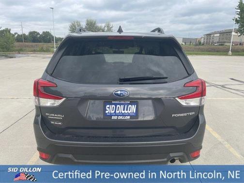 2024 Subaru Forester Premium
