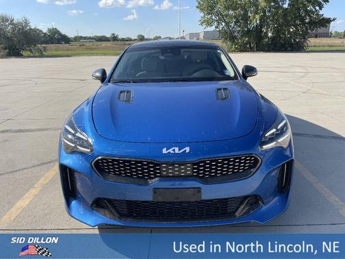 2022 Kia Stinger GT1