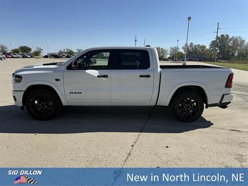 Bright White Clearcoat 2027 RAM 1500 Laramie