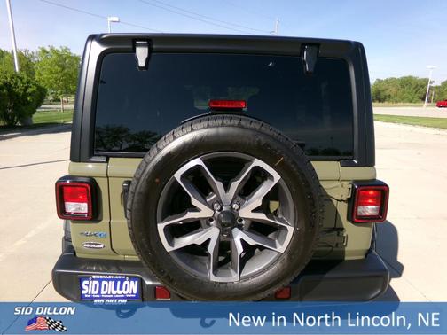 2025 Jeep Wrangler 4xe Sport