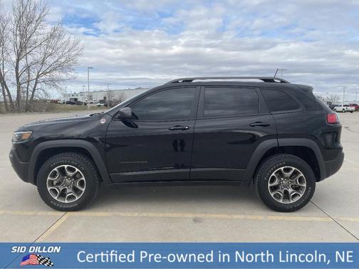 2021 Jeep Cherokee Trailhawk