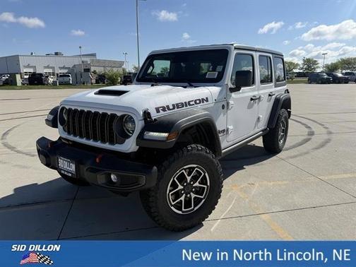 Bright White Clearcoat 2026 Jeep Wrangler Rubicon