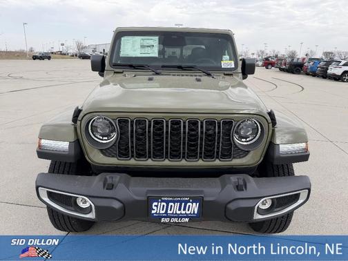 Sahara Beige 2026 Jeep Gladiator Sport