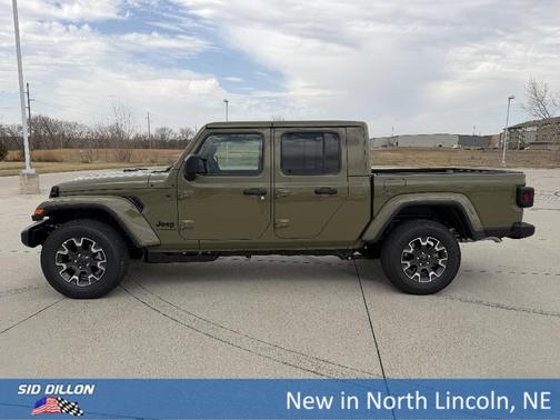 Sahara Beige 2026 Jeep Gladiator Sport