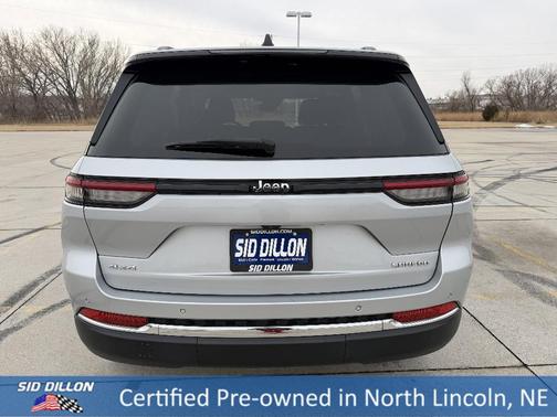 2023 Jeep Grand Cherokee Laredo X