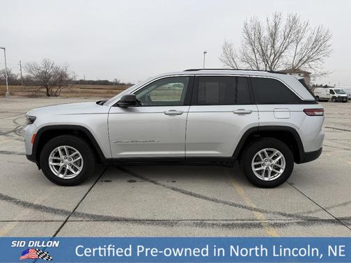 2023 Jeep Grand Cherokee Laredo X