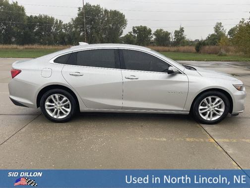 2017 Chevrolet Malibu 1LT