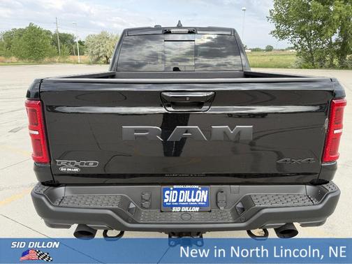 Diamond Black 2026 RAM 1500 RHO