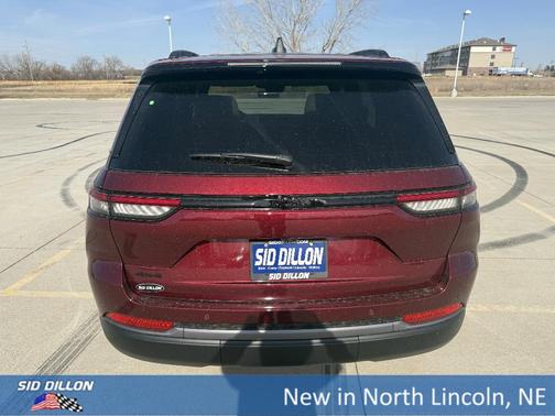 Velvet Red Pearlcoat 2026 Jeep Grand Cherokee Limited