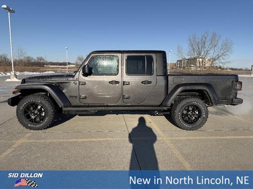 2026 Jeep Gladiator Sport
