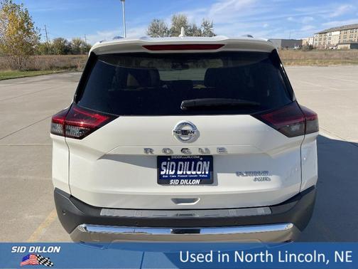 2021 Nissan Rogue Platinum