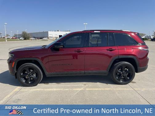 2023 Jeep Grand Cherokee Altitude