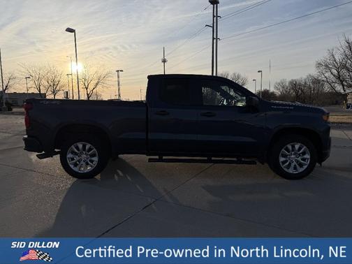 Northsky Blue Metallic 2019 Chevrolet Silverado 1500 Custom
