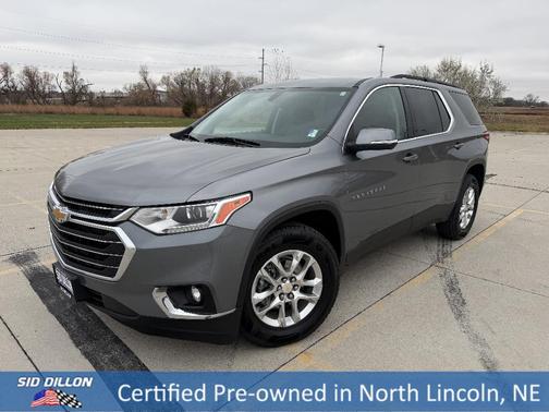 2021 Chevrolet Traverse LT Cloth