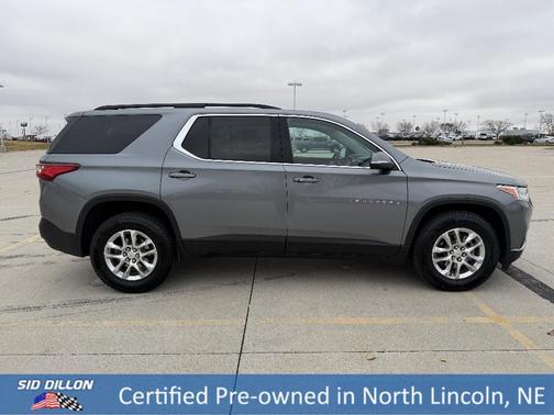 2021 Chevrolet Traverse LT Cloth