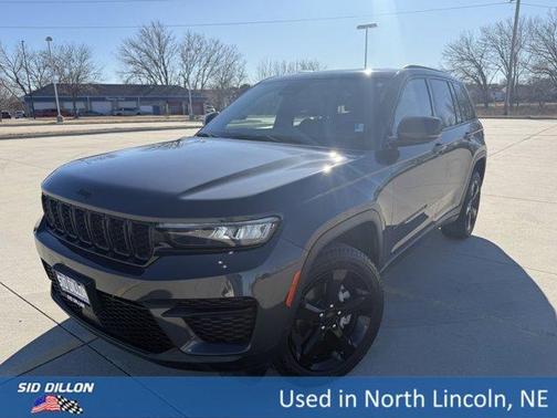 2023 Jeep Grand Cherokee Altitude