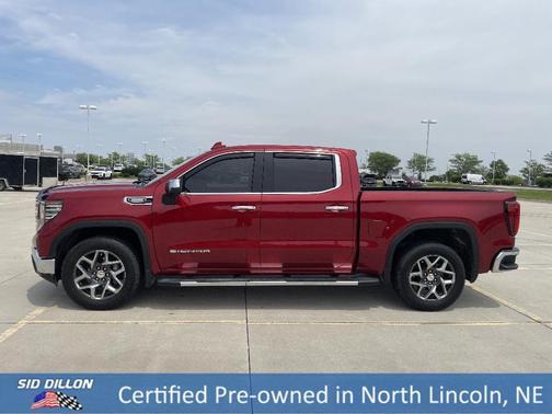 2024 GMC Sierra 1500 SLT