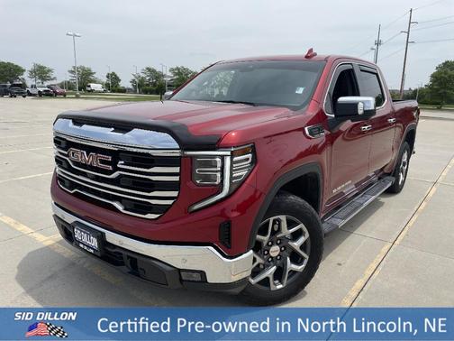 2024 GMC Sierra 1500 SLT