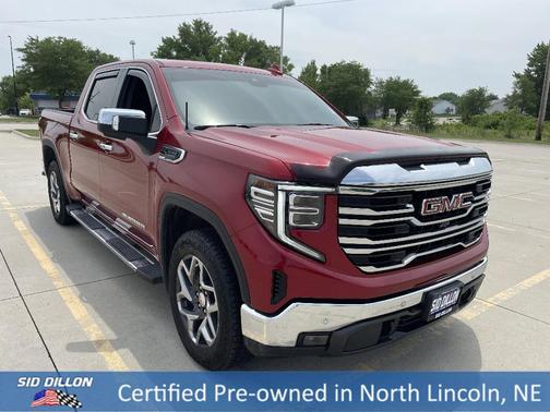 2024 GMC Sierra 1500 SLT
