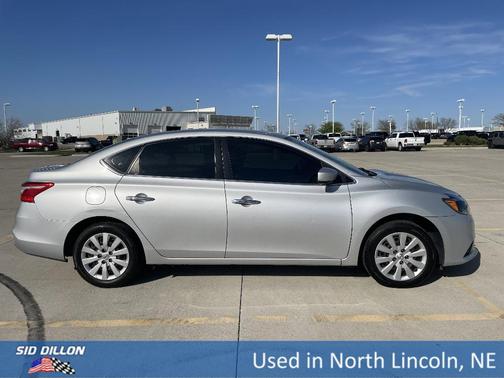 2016 Nissan Sentra SV