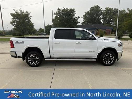 Bright White Clearcoat 2025 RAM 1500 Laramie