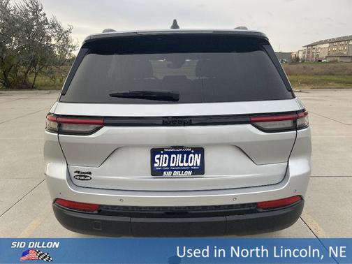 2023 Jeep Grand Cherokee Altitude