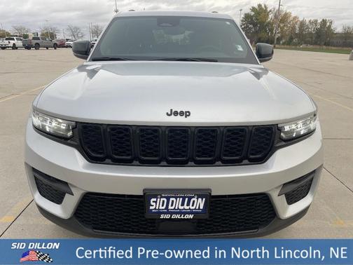 2023 Jeep Grand Cherokee Altitude