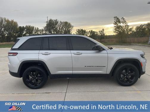 2023 Jeep Grand Cherokee Altitude